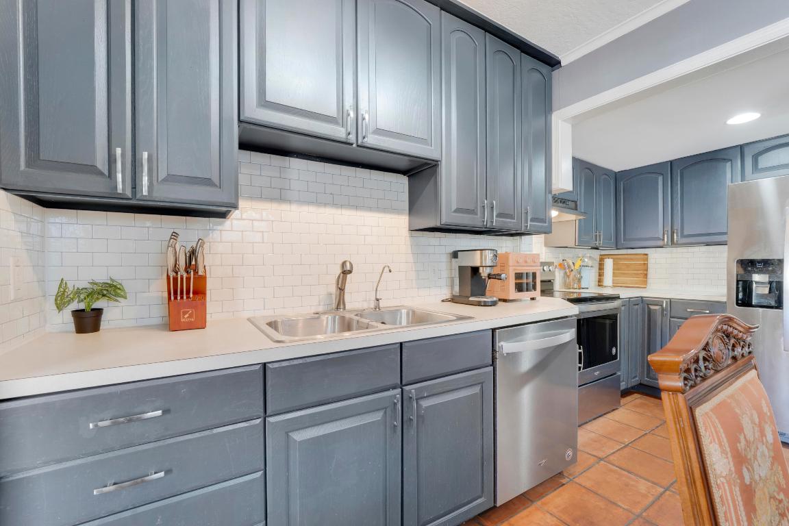 FOREST RIDGE PARK - Residential