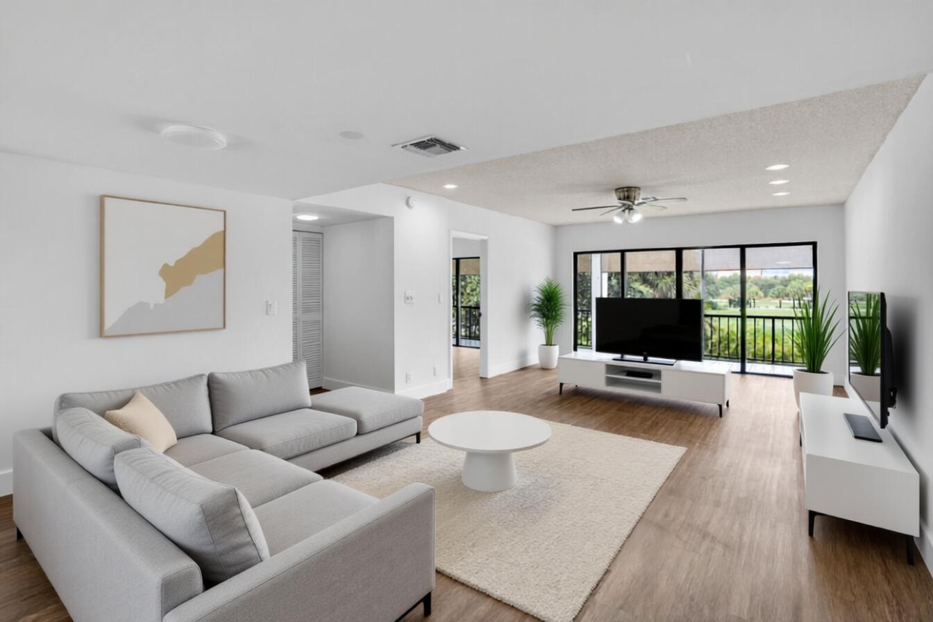 1701 Presidential Way A201