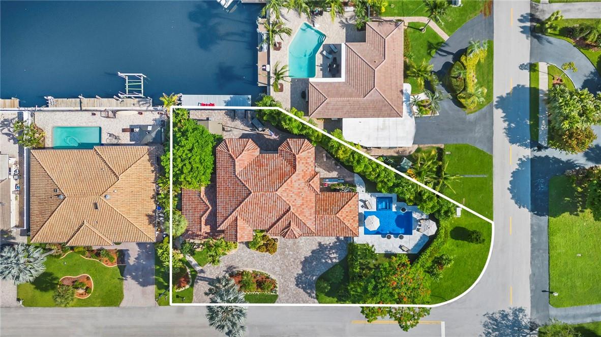 The Cove 2nd Sec 33-27 B - Residential