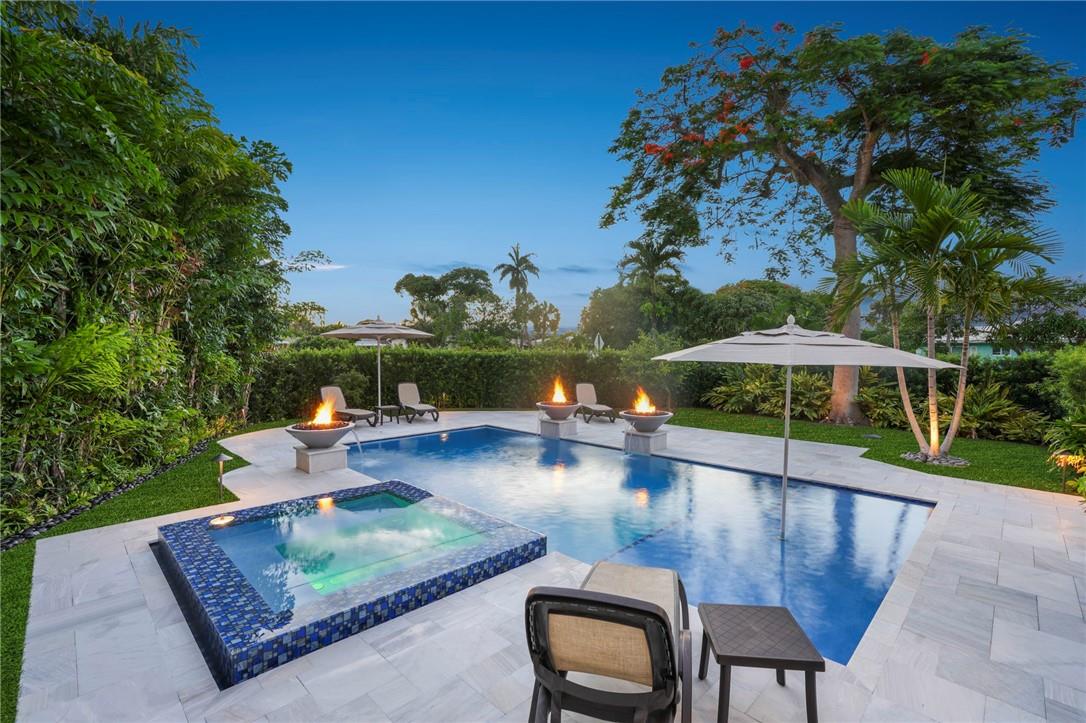 The Cove 2nd Sec 33-27 B - Residential