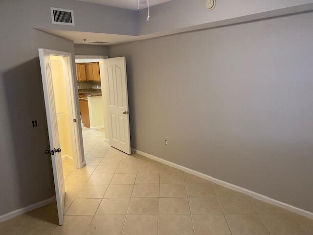 MEZZANO CONDO - Residential Lease