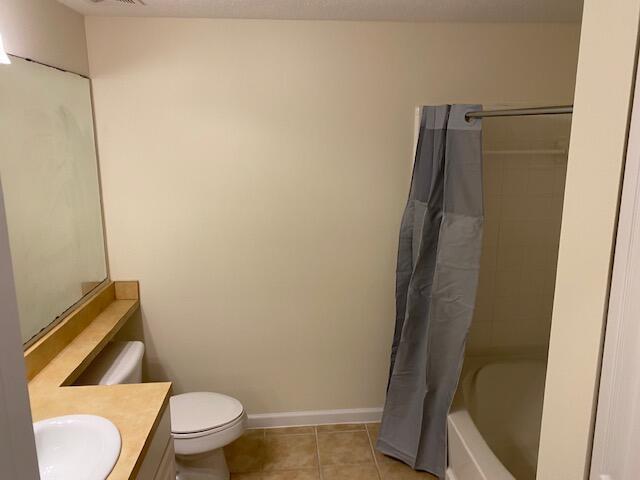 MEZZANO CONDO - Residential Lease