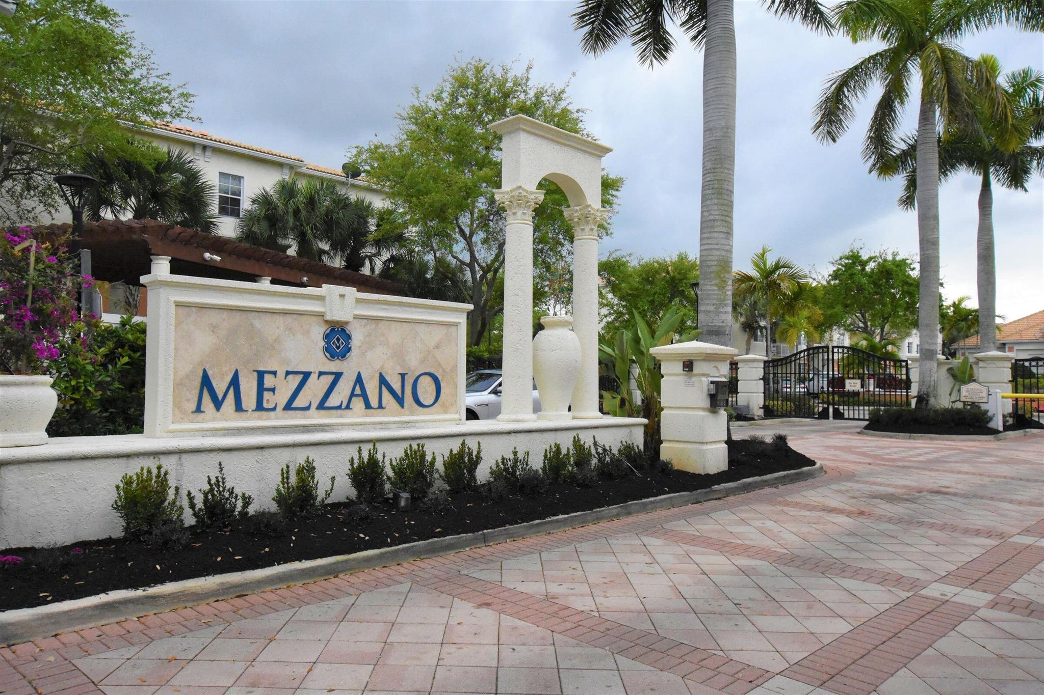 MEZZANO CONDO - Residential Lease