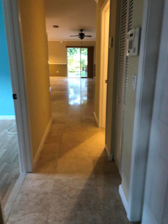 VICTORIA WOODS 4 - Residential Lease