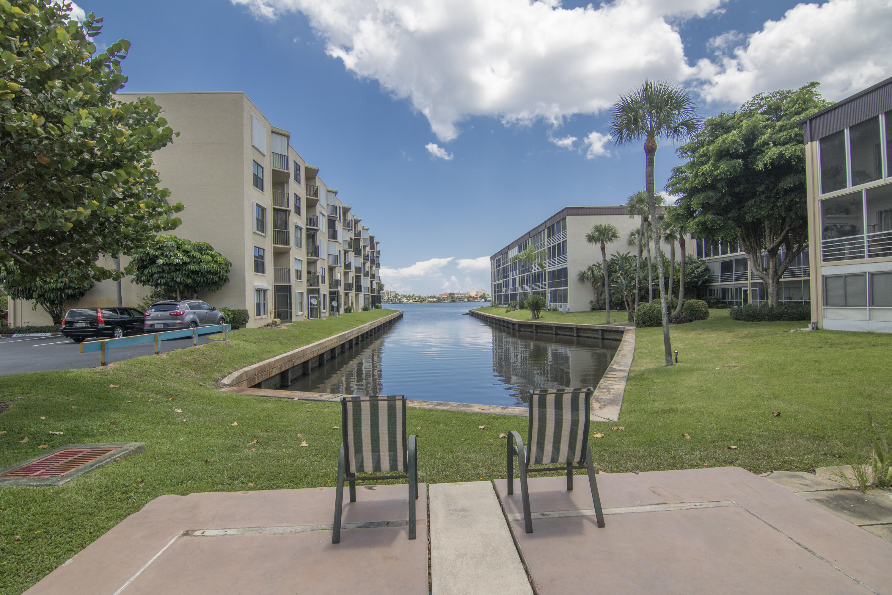 HIDDEN HARBOUR OF THE PALM BEACHES COND DECL FILED - Residential