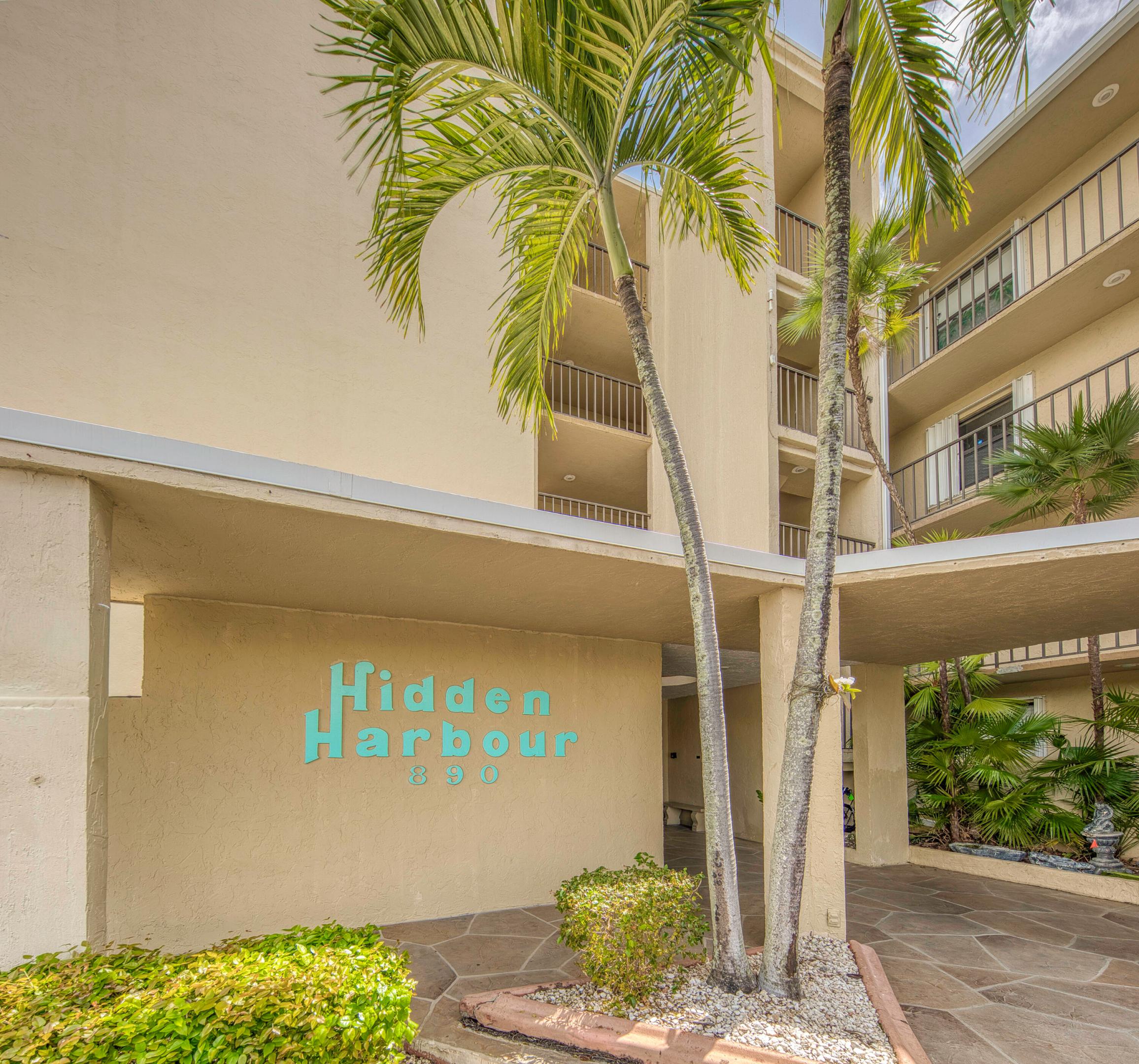 HIDDEN HARBOUR OF THE PALM BEACHES COND DECL FILED - Residential