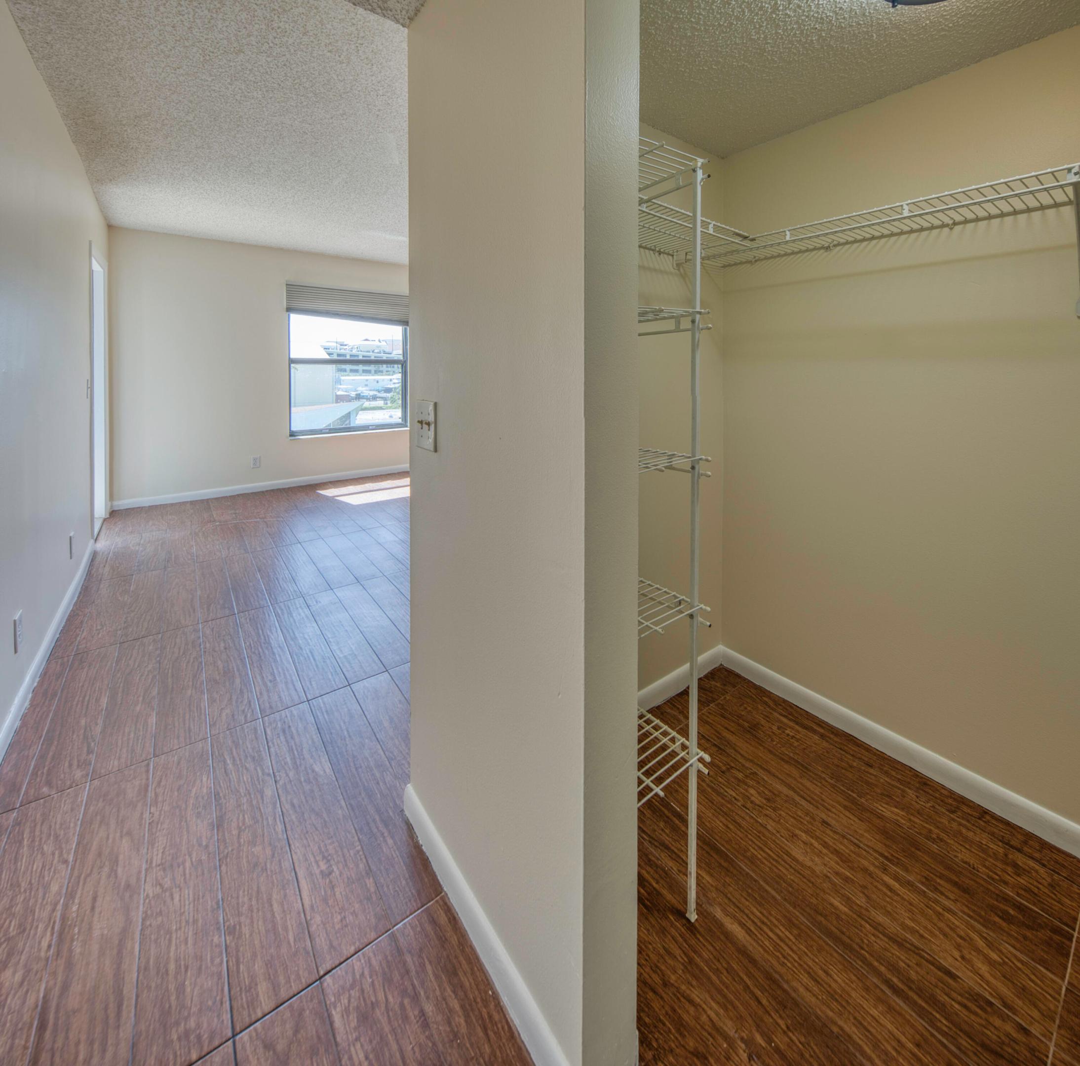 HIDDEN HARBOUR OF THE PALM BEACHES COND DECL FILED - Residential