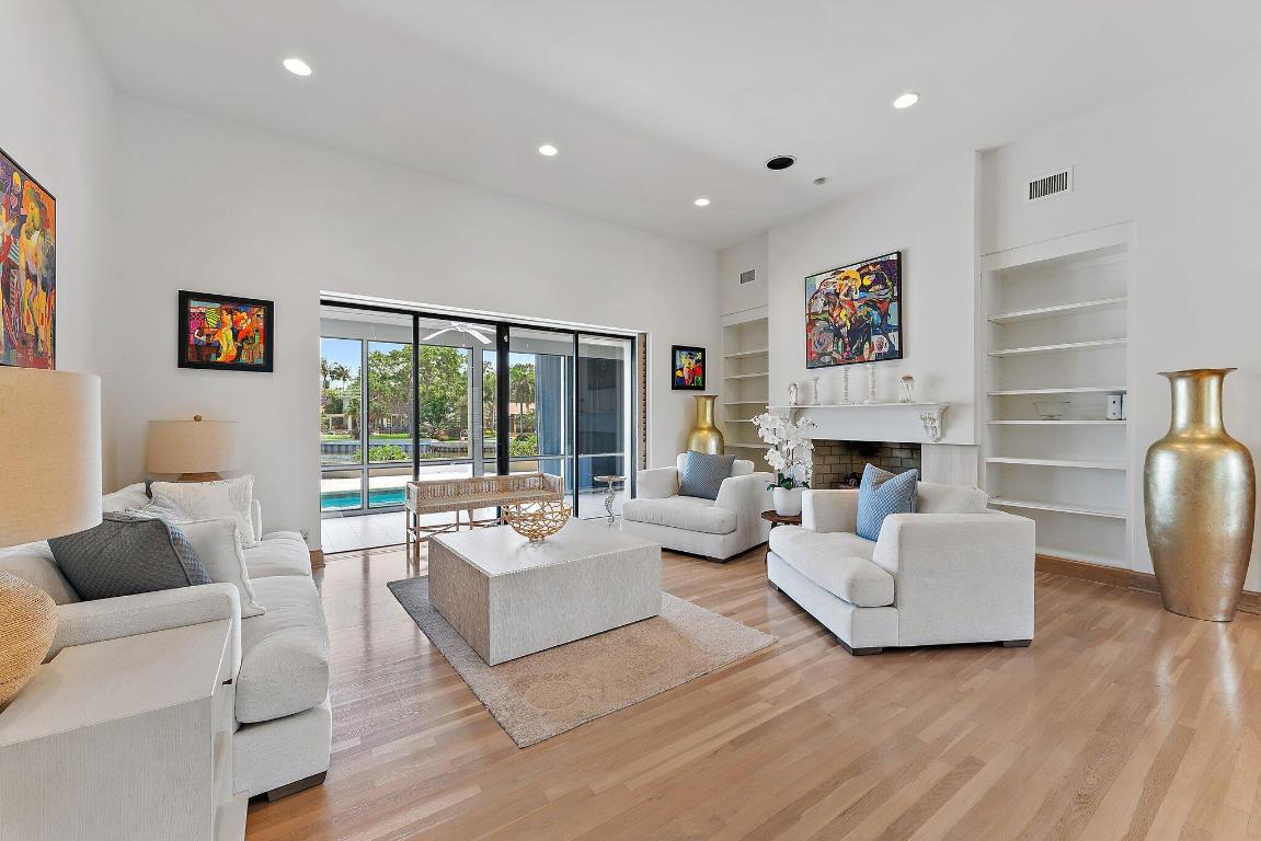 HIDDEN KEY - Residential