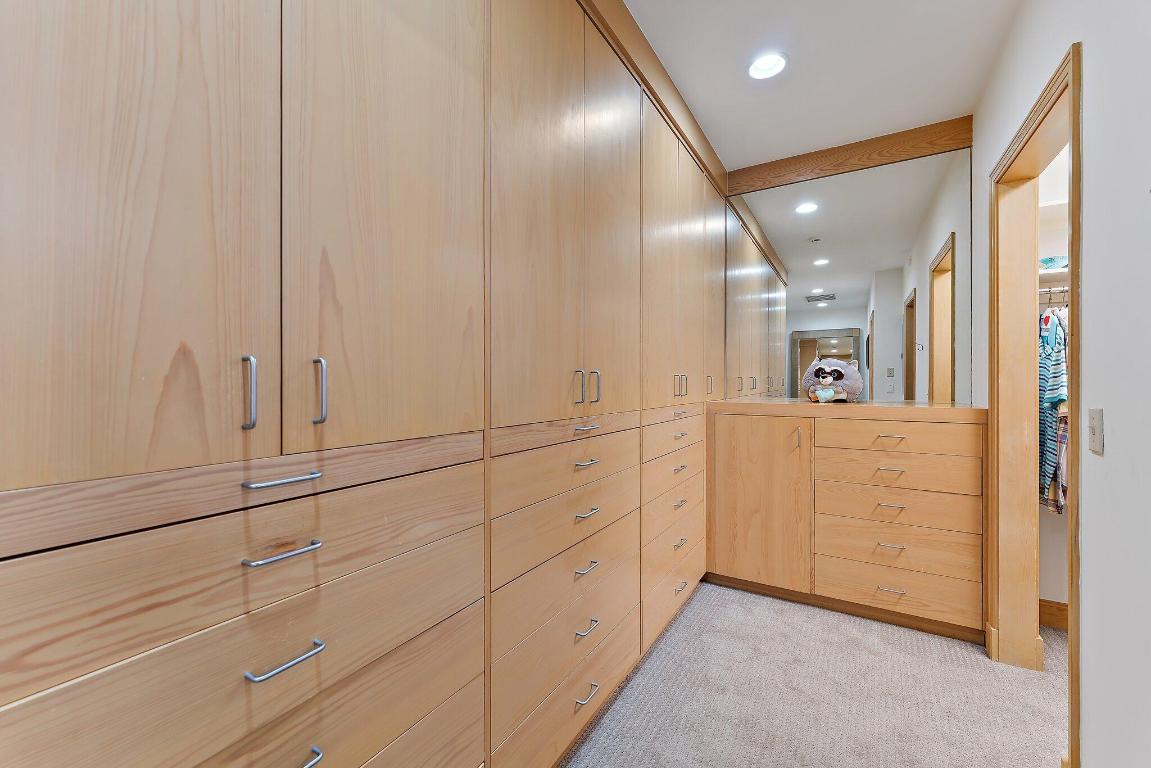 HIDDEN KEY - Residential