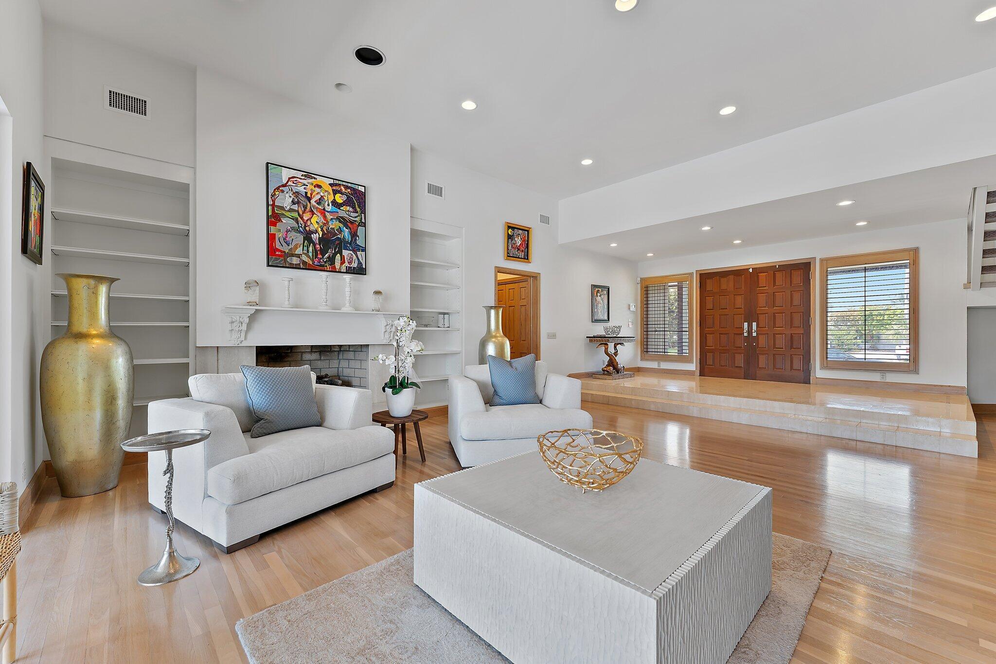 HIDDEN KEY - Residential