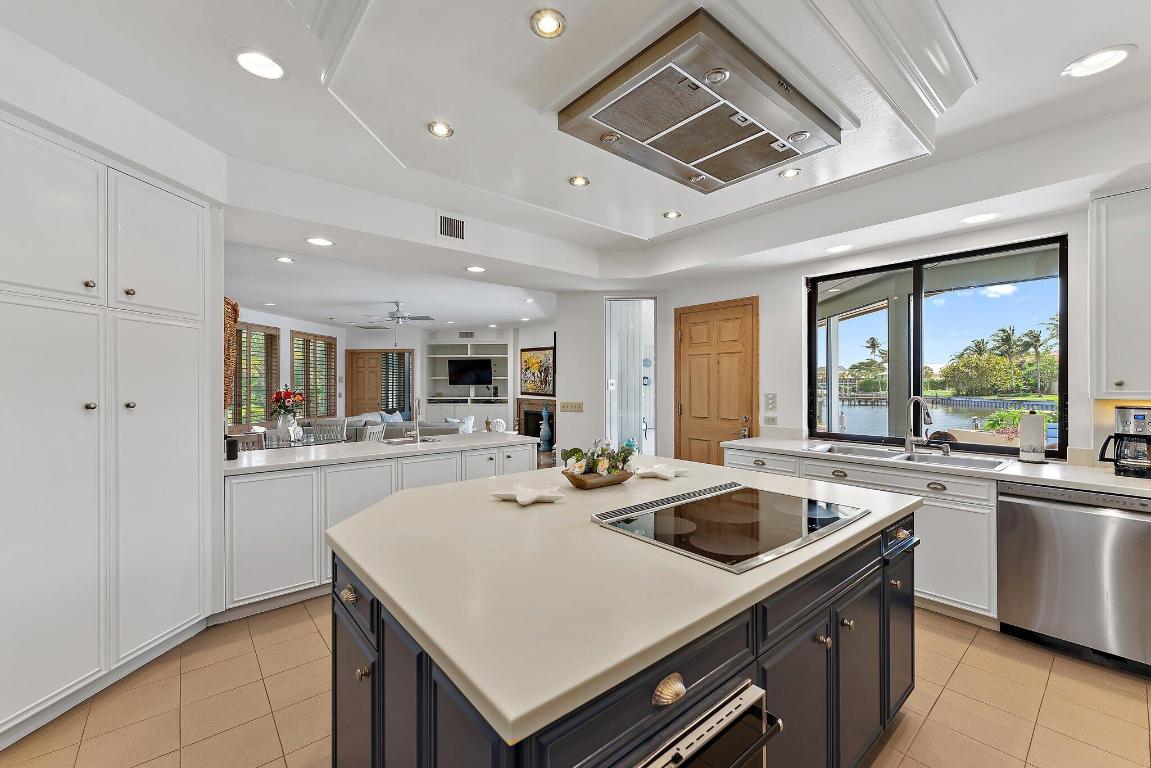 HIDDEN KEY - Residential