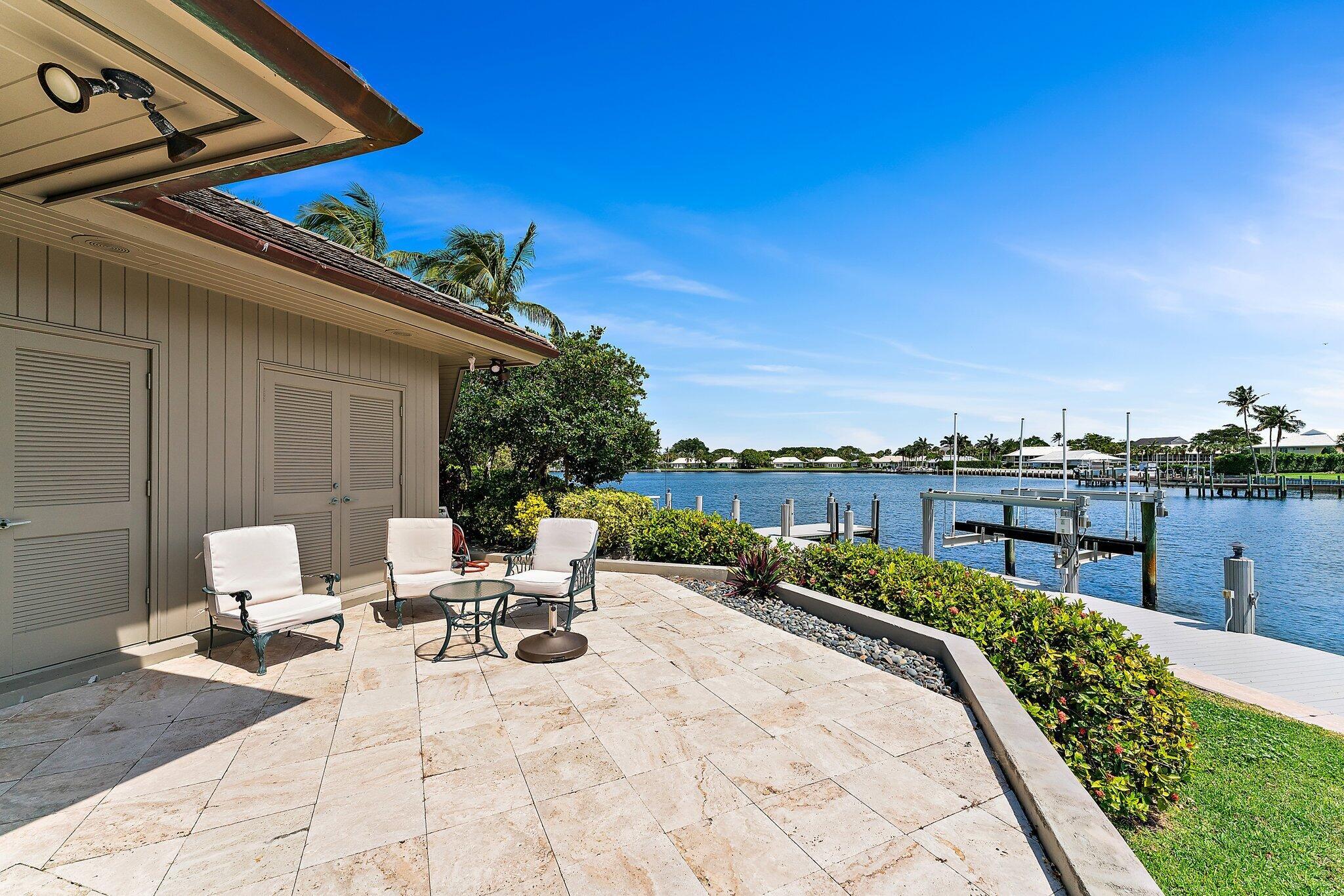 HIDDEN KEY - Residential