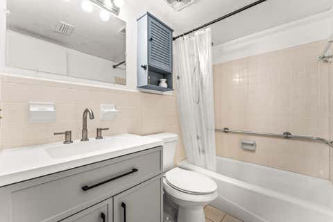 Tiny photo for 1951 NE 39th Street #131, Lighthouse Point, FL 33064 (MLS # B26008333)