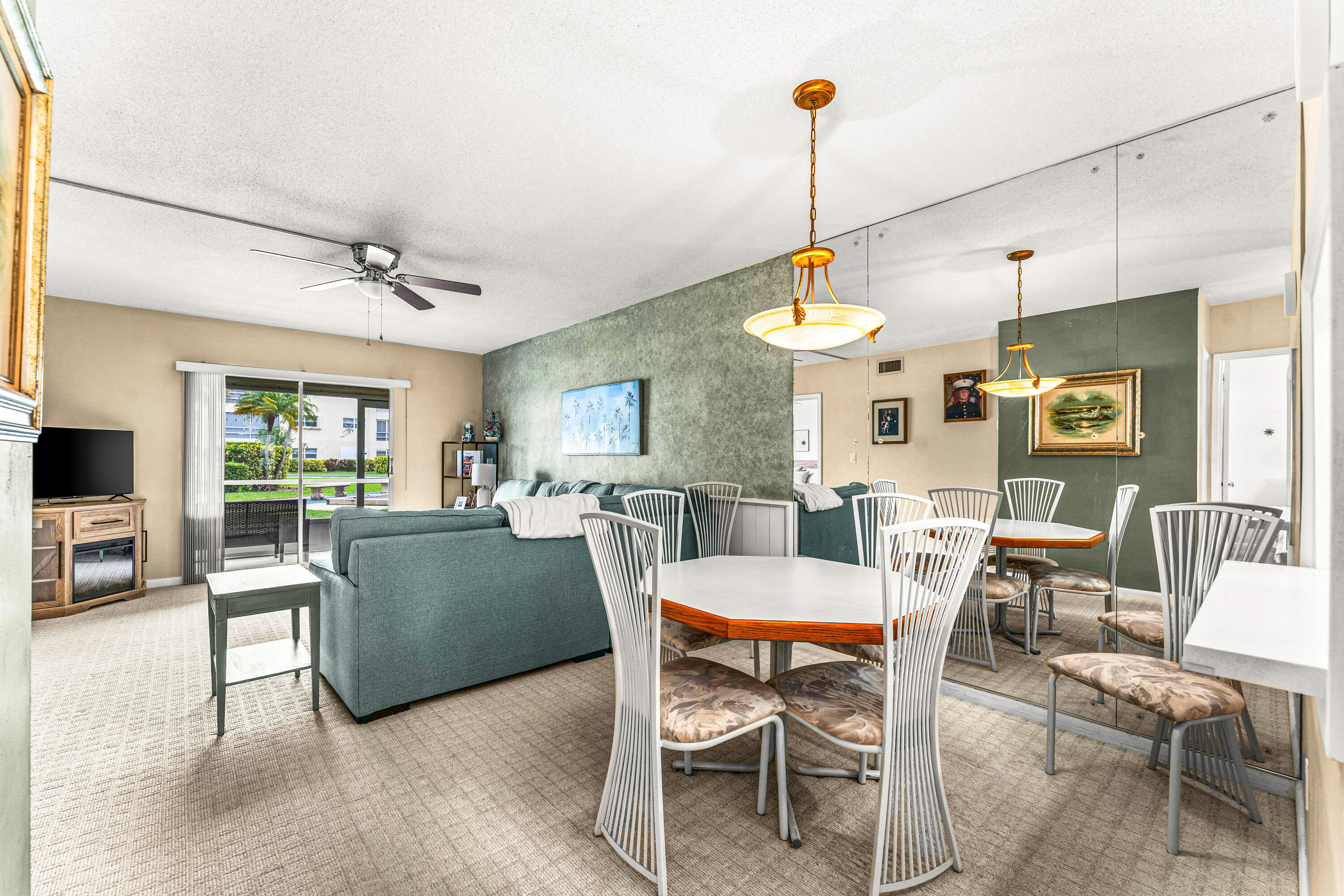 LIGHTHOUSE POINT GARDENS NORTH - Residential