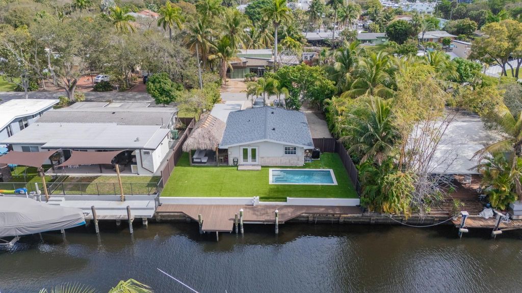 Photo of 1525 SW 18th Terrace, Fort Lauderdale, FL 33312 (MLS # F10549870)