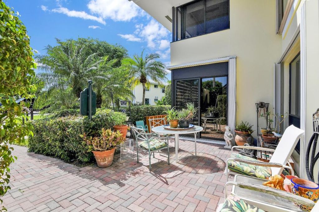 Photo of 3627 Quail Ridge Drive S #A, Boynton Beach, FL 33436 (MLS # R11135328)