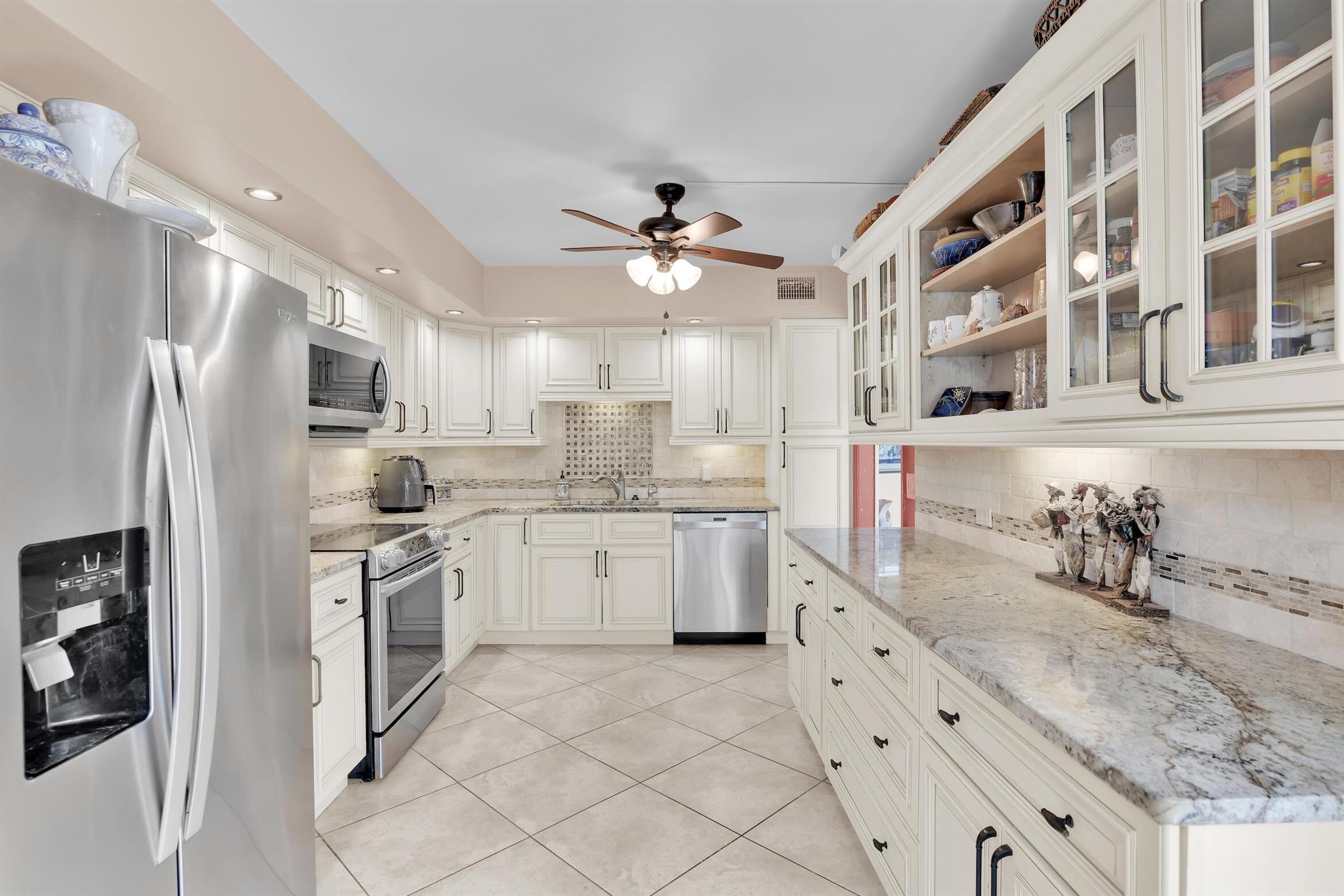 QUAIL RIDGE - Residential