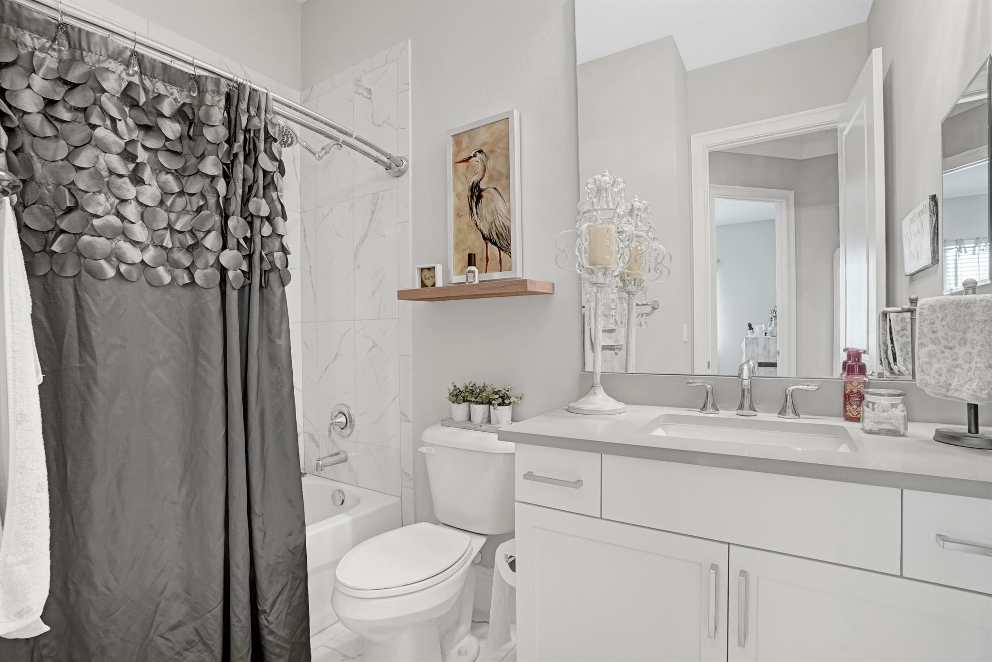 LAKE SAPPHIRE WEST RESIDE - Residential