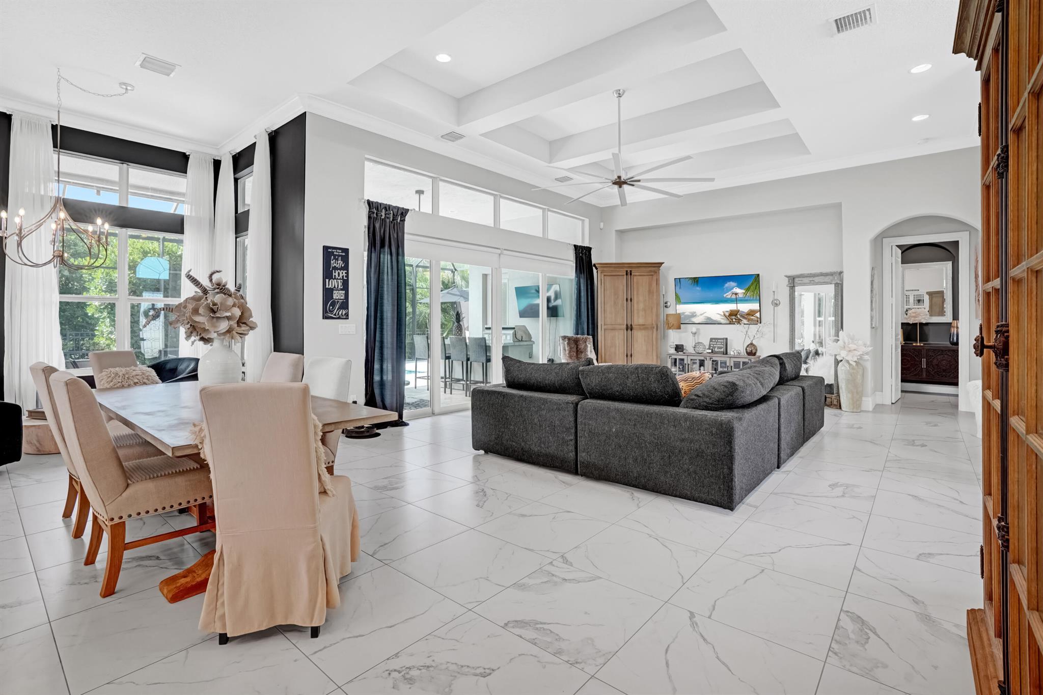 LAKE SAPPHIRE WEST RESIDE - Residential