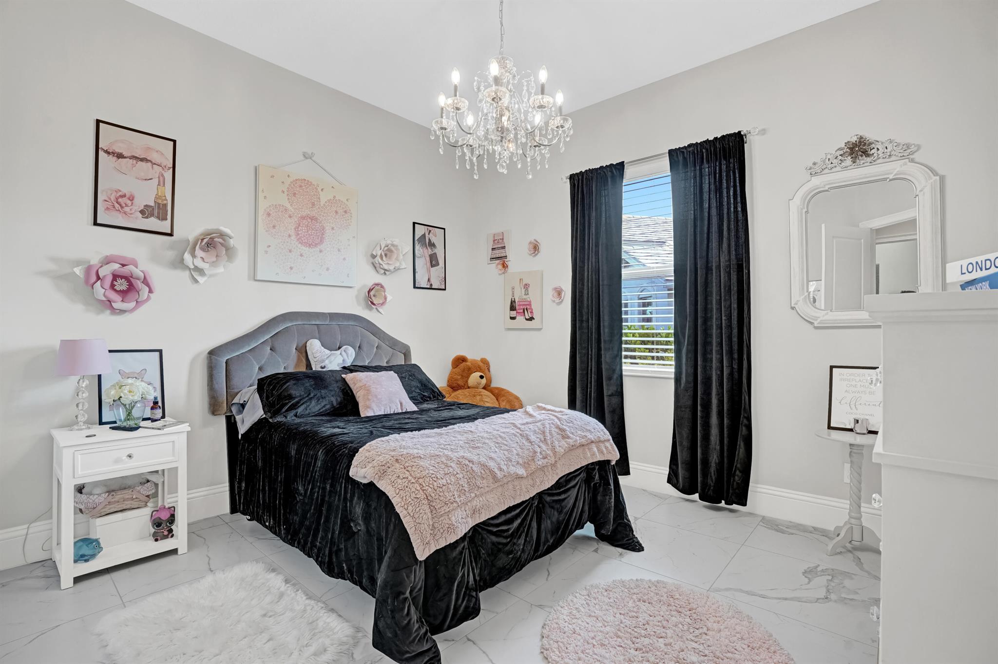 LAKE SAPPHIRE WEST RESIDE - Residential