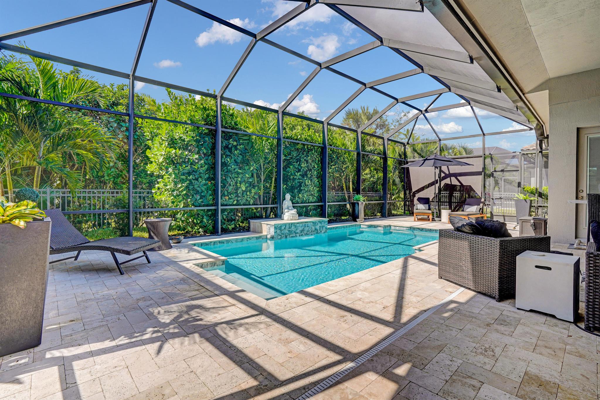 LAKE SAPPHIRE WEST RESIDE - Residential