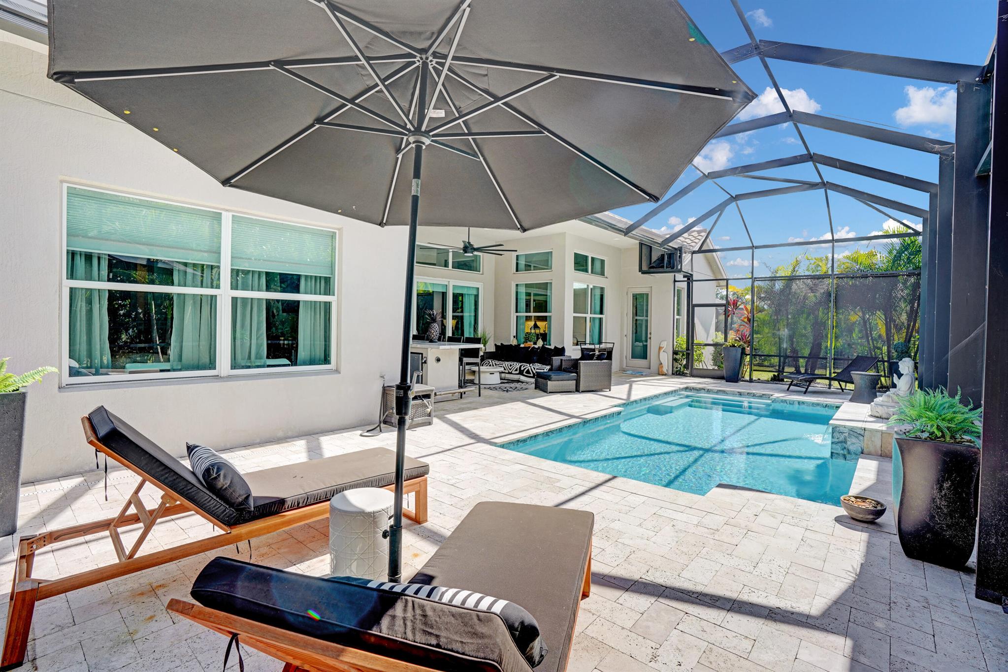 LAKE SAPPHIRE WEST RESIDE - Residential