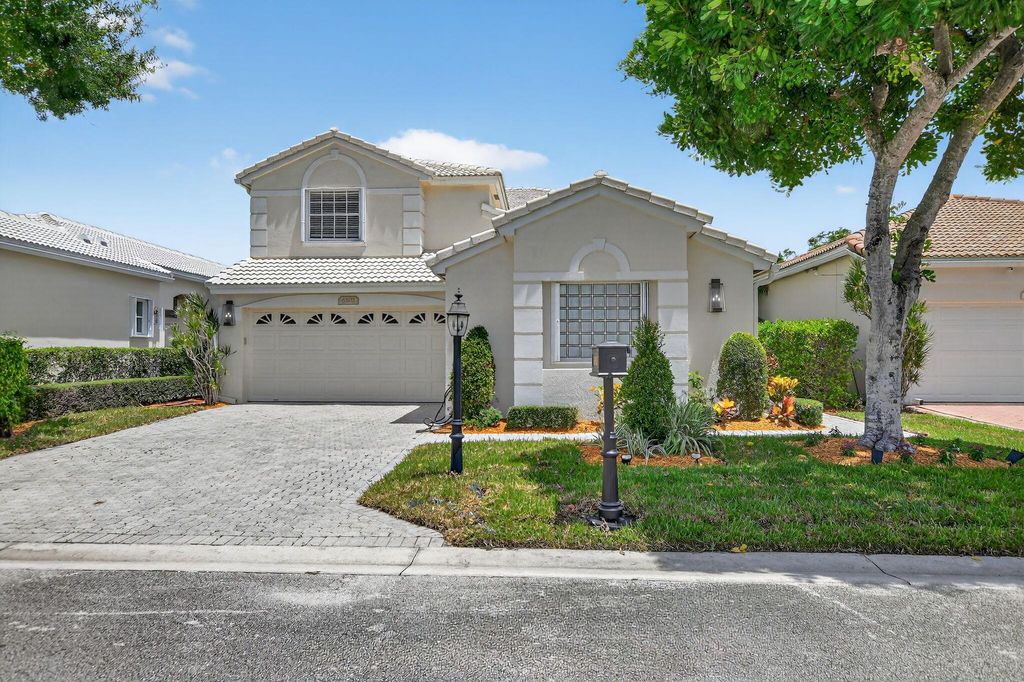Photo of 6502 Brava Way, Boca Raton, FL 33433 (MLS # R11106944)