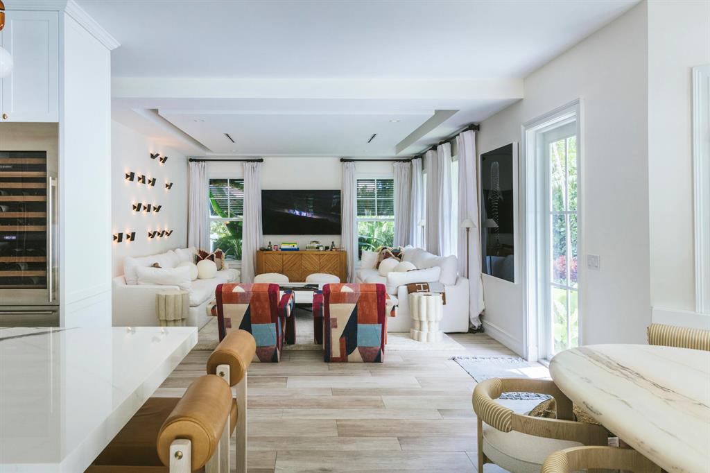 EDMOR ESTS ADD TO WPB IN - Residential