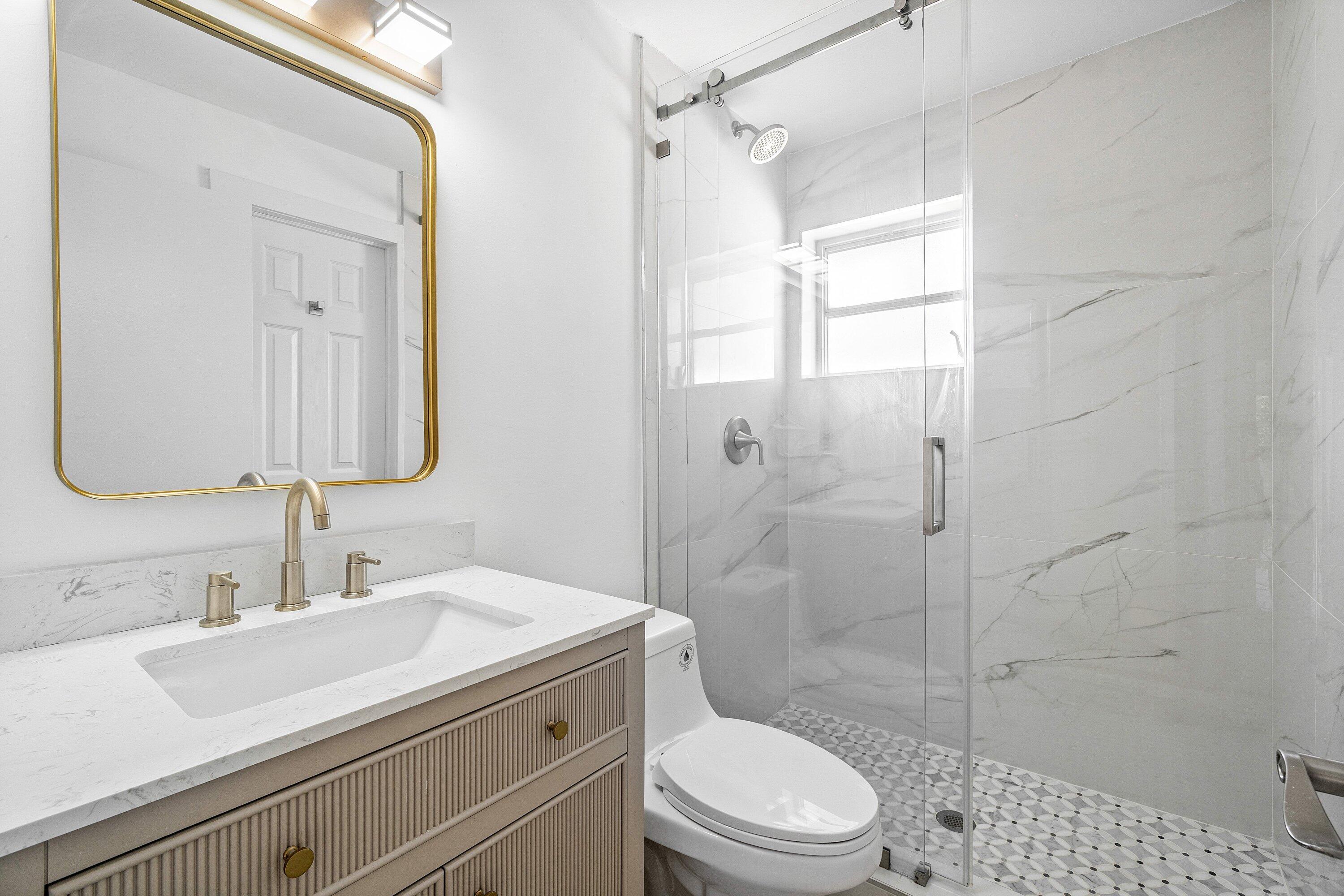 COUNTRY CLUB VILLAGE SEC B - Residential