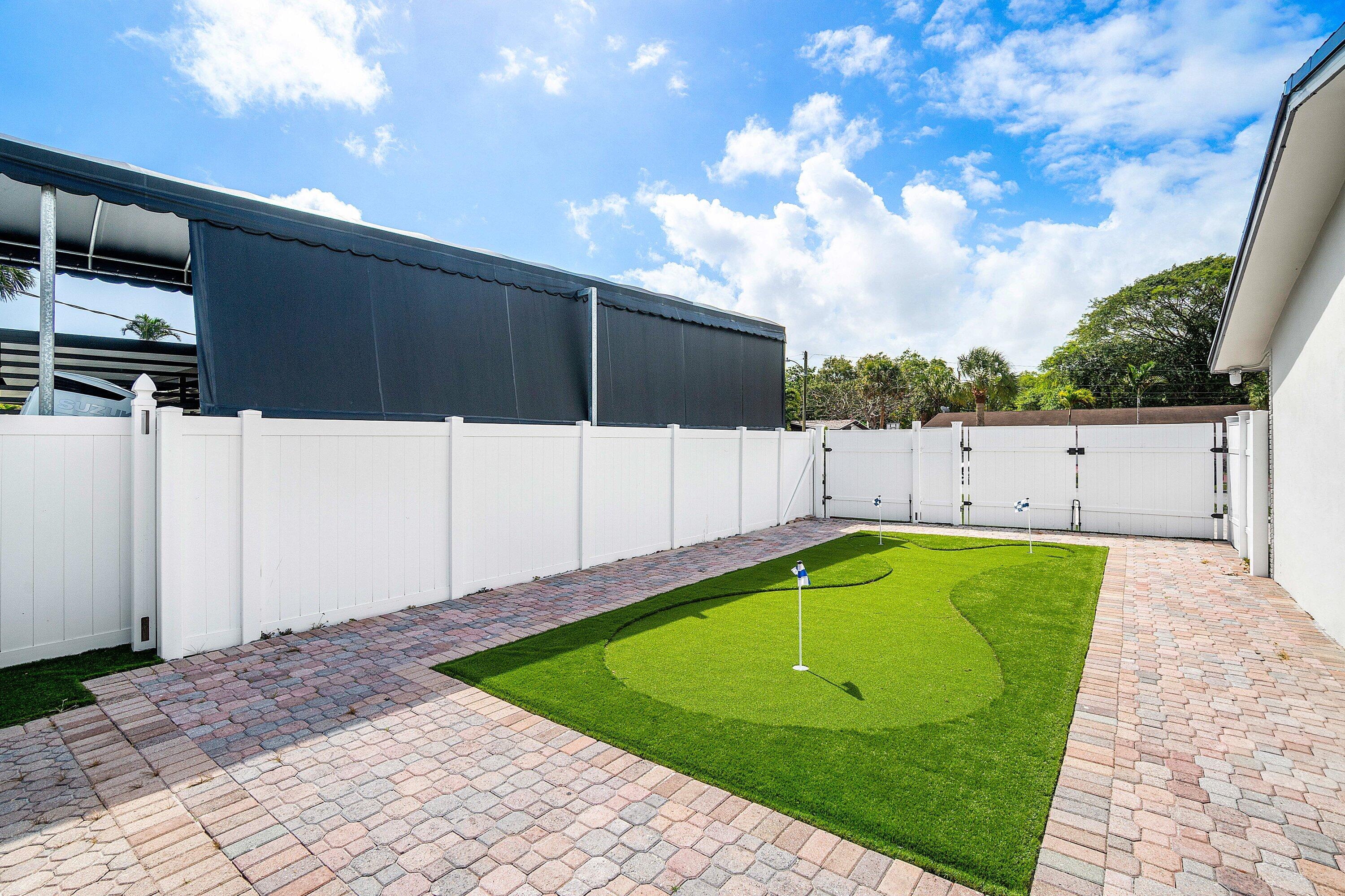 COUNTRY CLUB VILLAGE SEC B - Residential