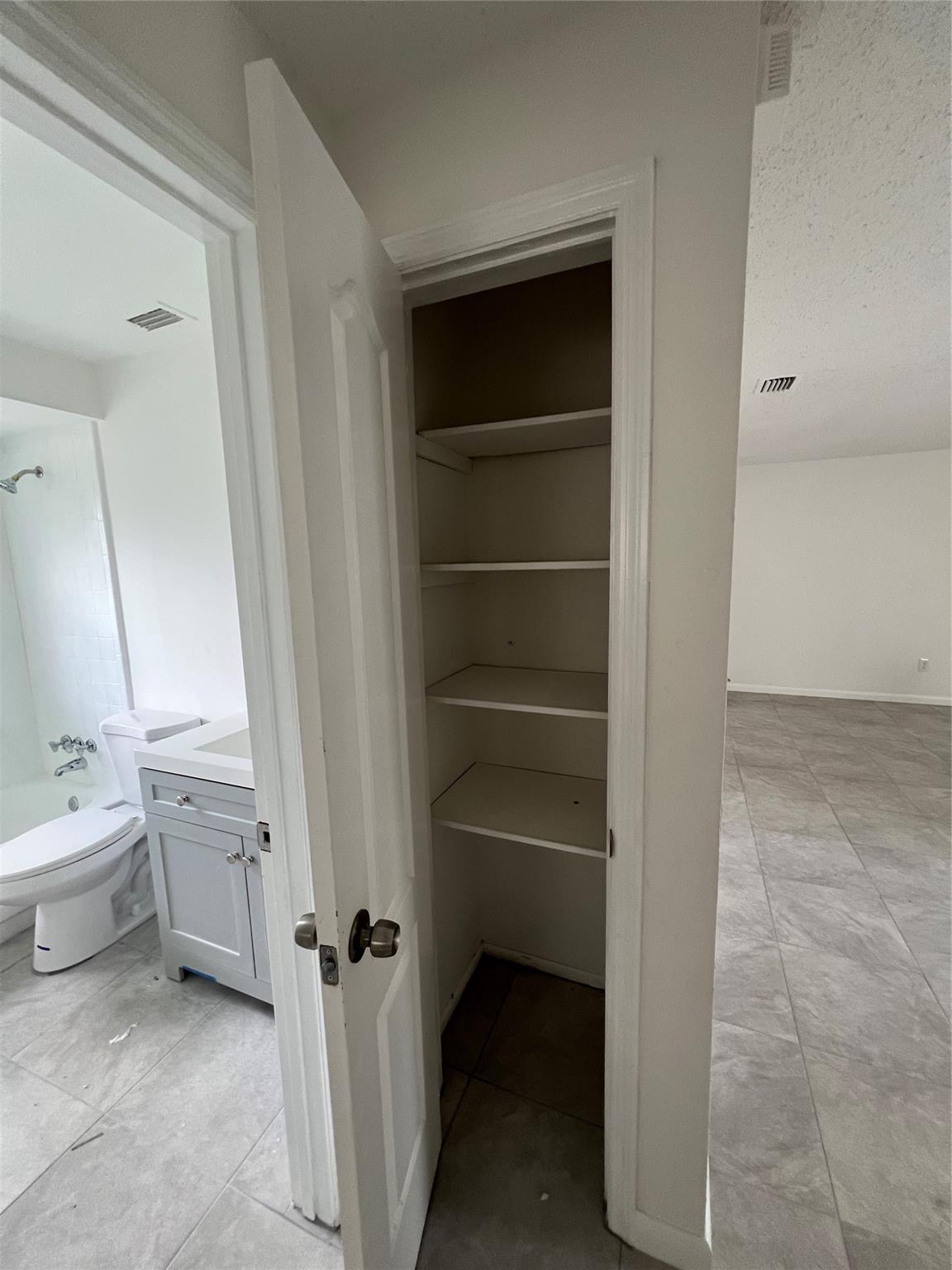 Sheraton Plaza Unit 2 Rep - Residential