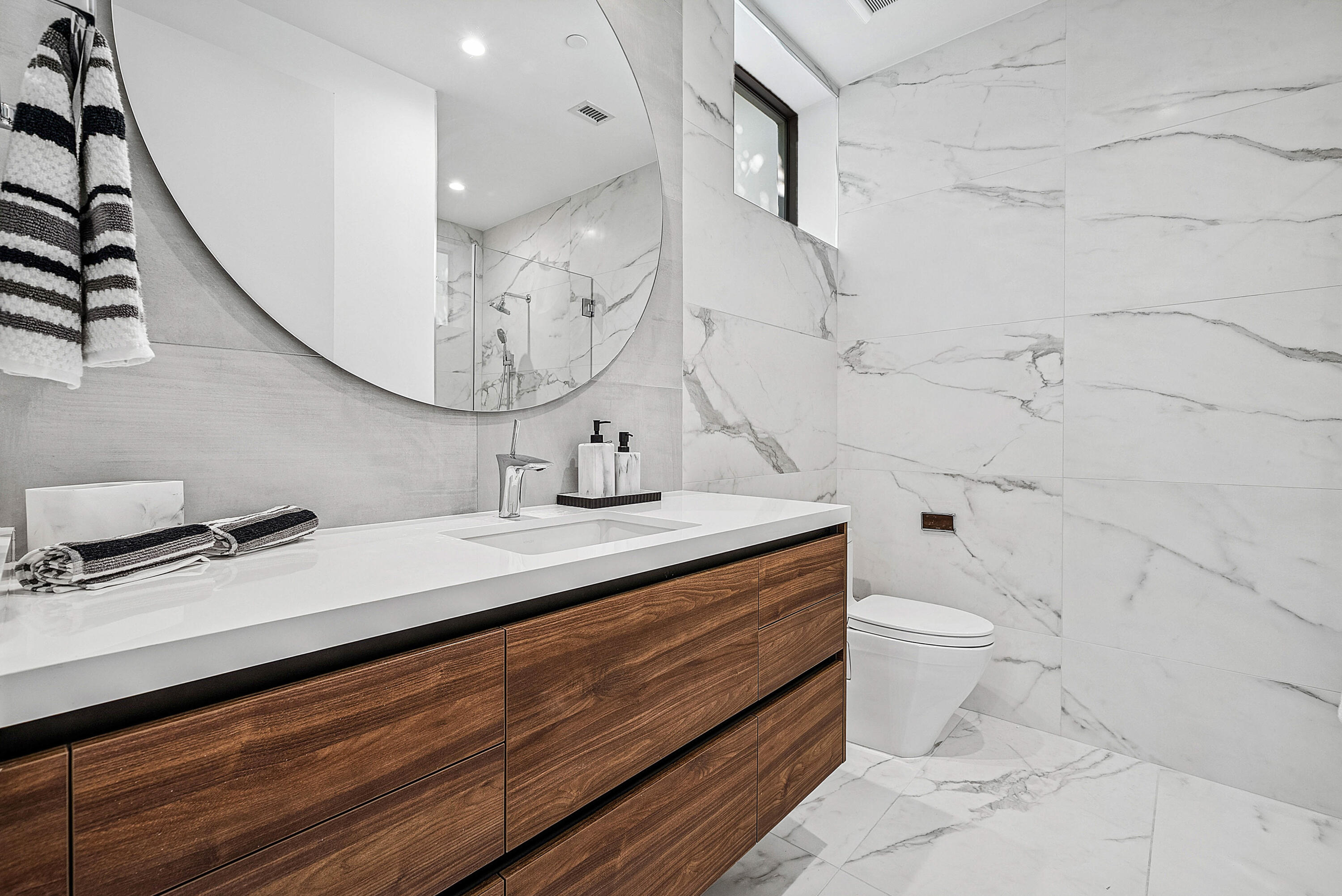 1625 SOUTH OCEAN CONDO - Residential