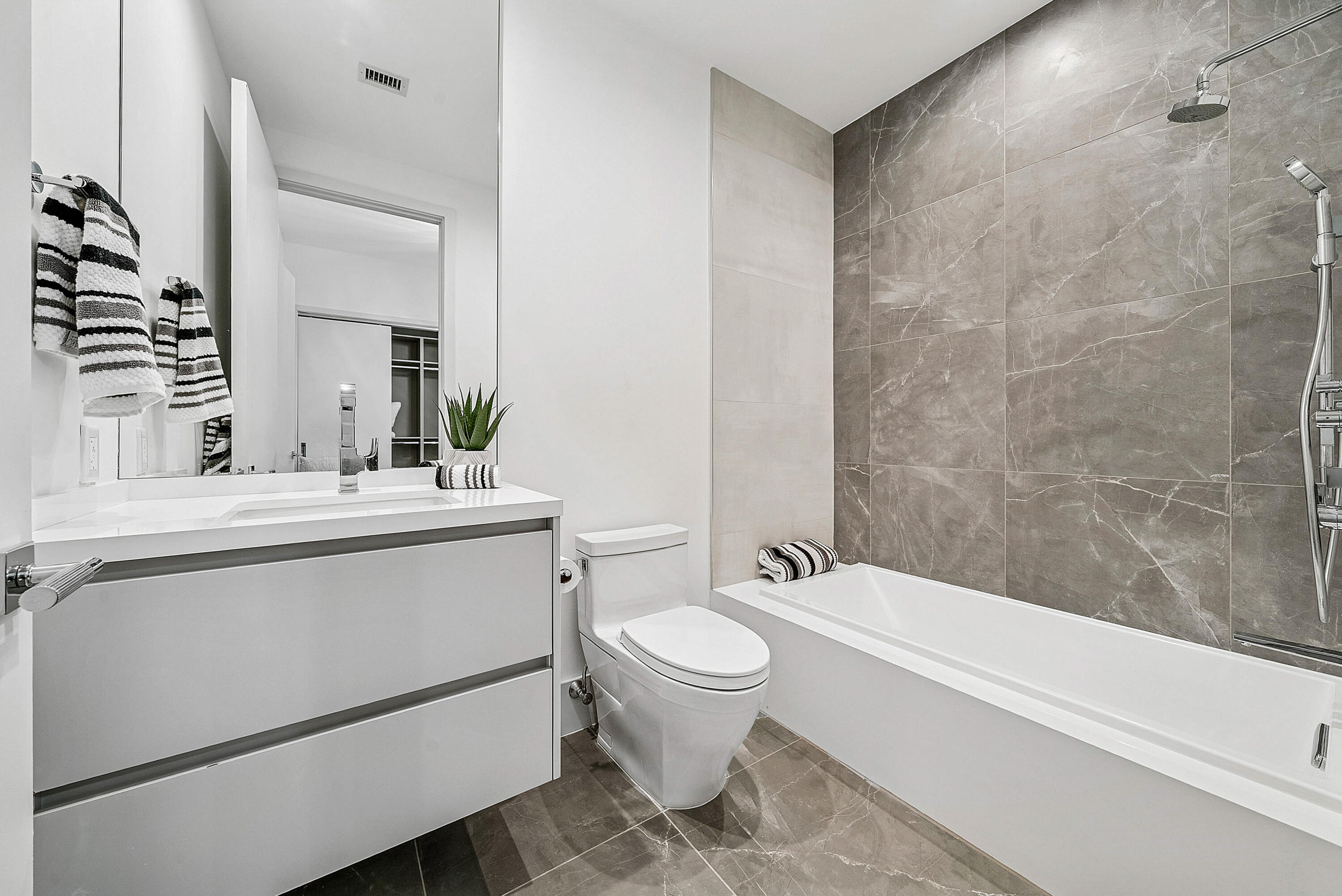 1625 SOUTH OCEAN CONDO - Residential