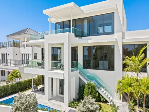 1813 N Fort Lauderdale Beach Blvd, Fort Lauderdale, FL MLS: F10498917
