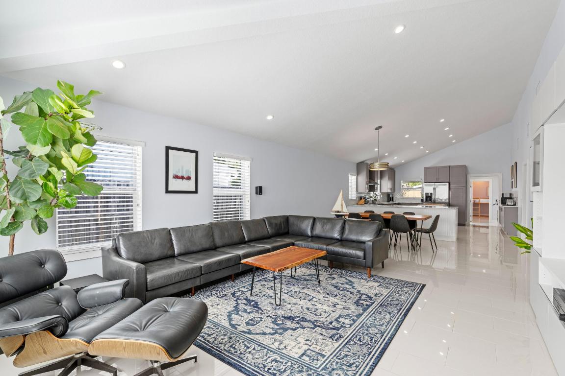 FOREST RIDGE PARK - Residential