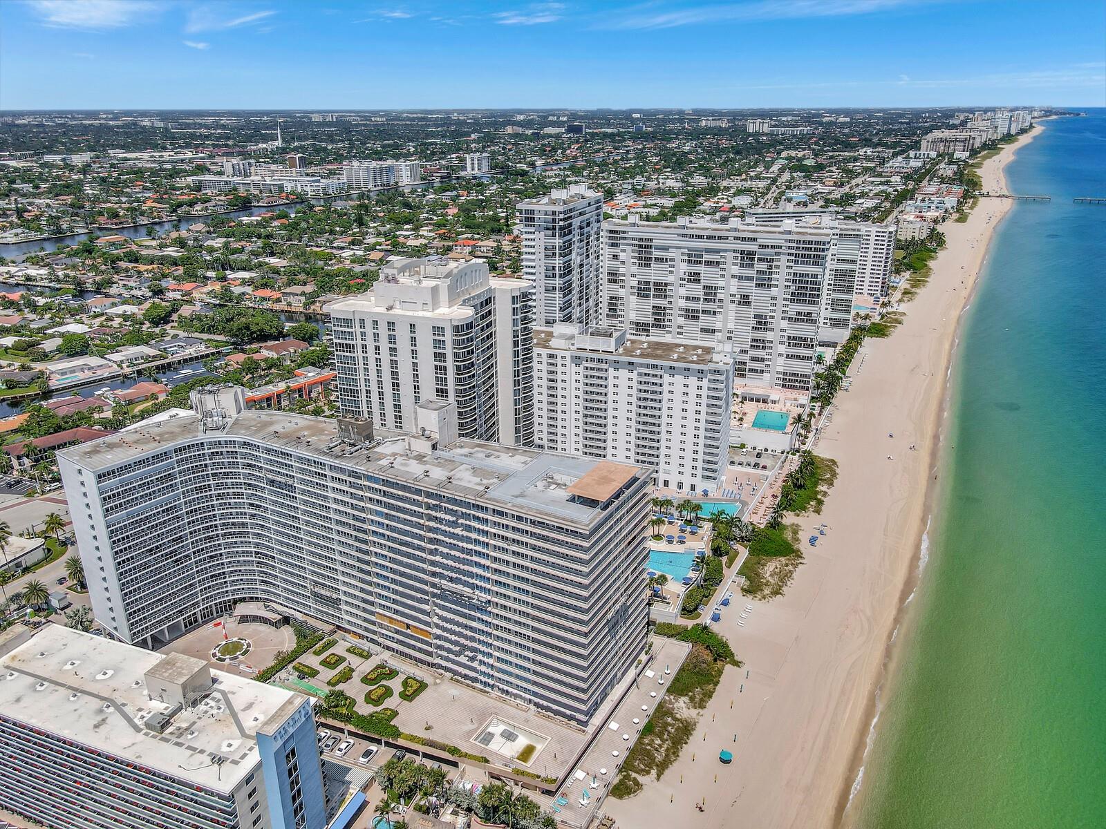 THE GALLEON CONDO - Residential