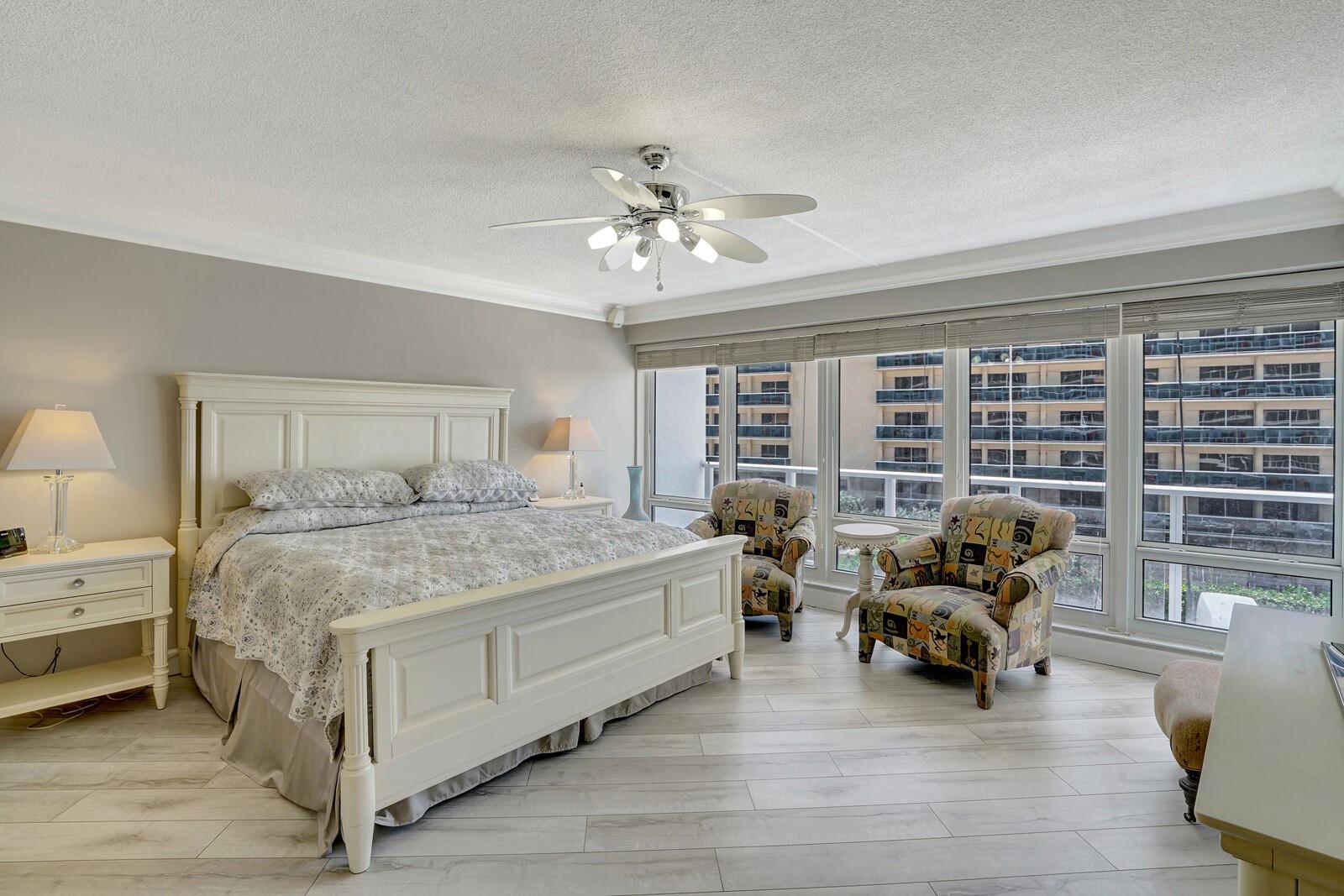 THE GALLEON CONDO - Residential