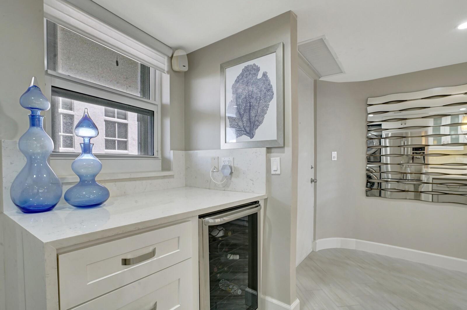 THE GALLEON CONDO - Residential