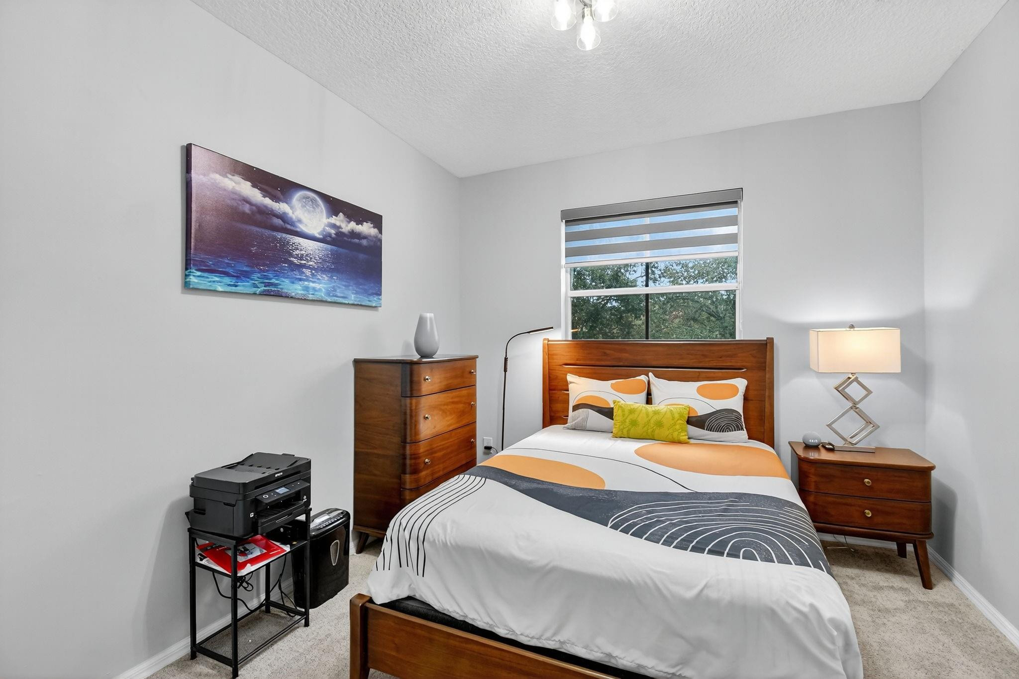 THUNDERBIRD PARK - Residential