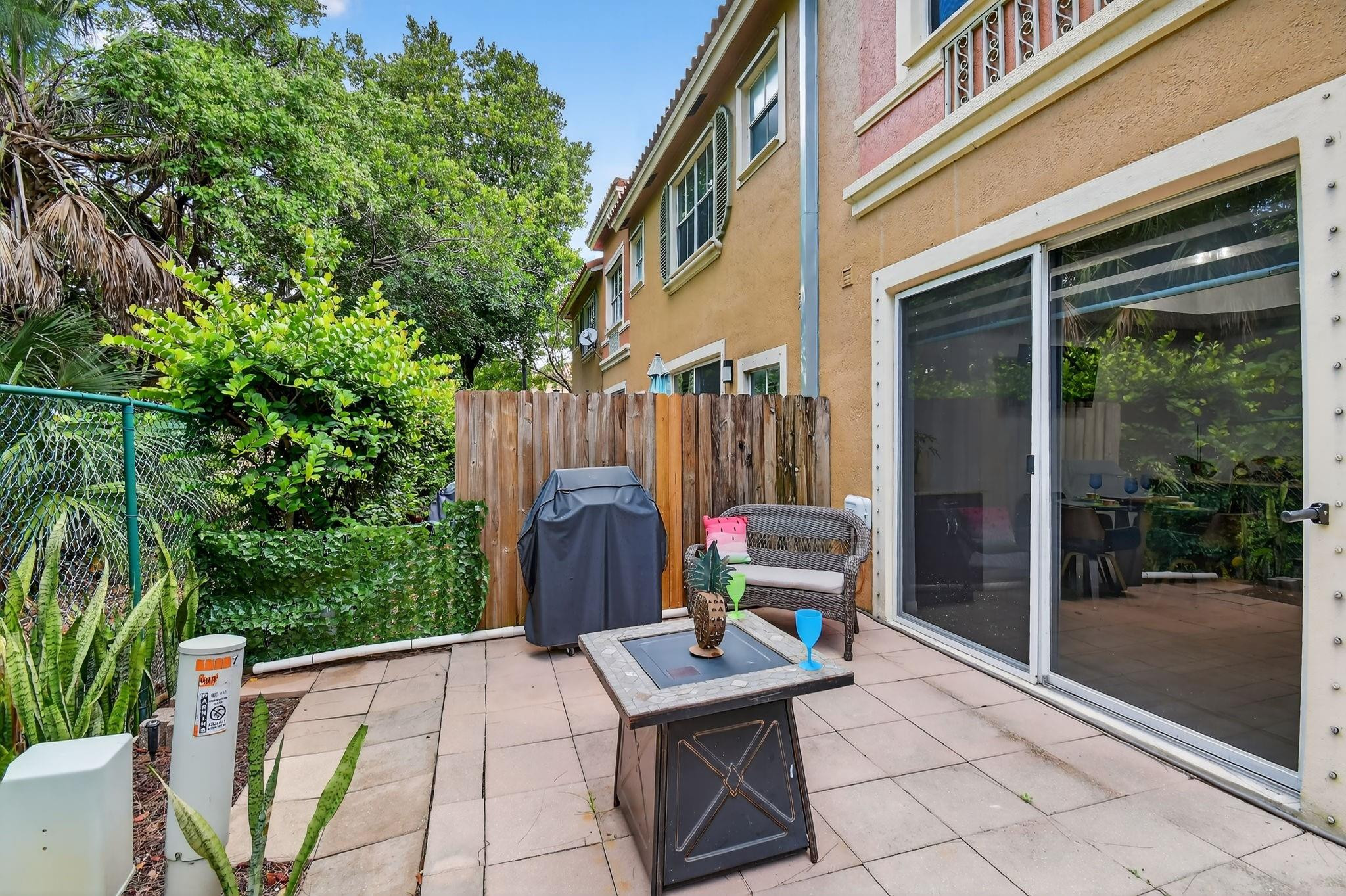 THUNDERBIRD PARK - Residential