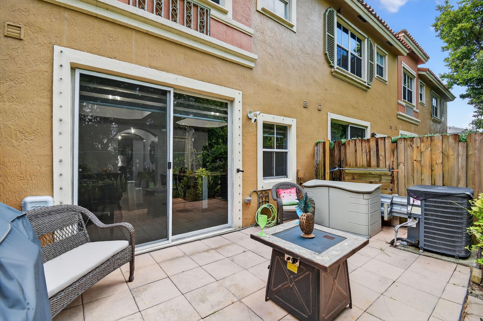 THUNDERBIRD PARK - Residential