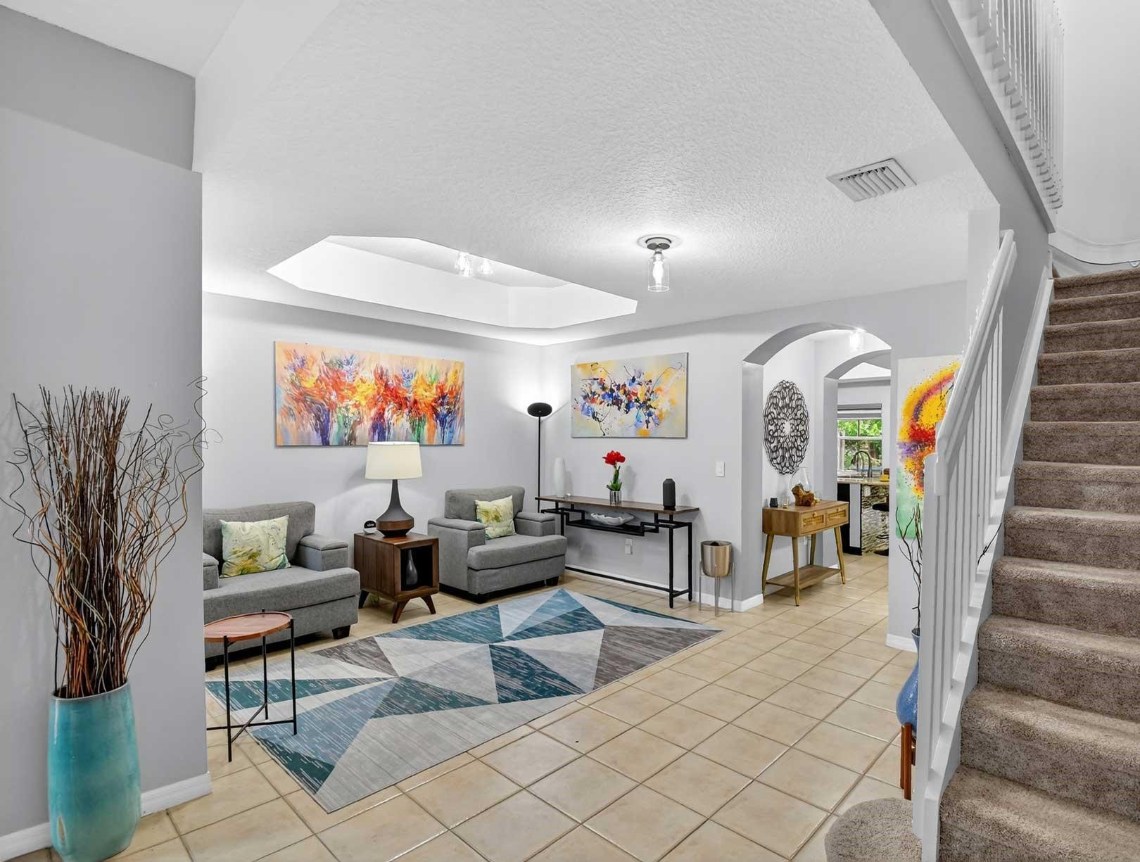 THUNDERBIRD PARK - Residential