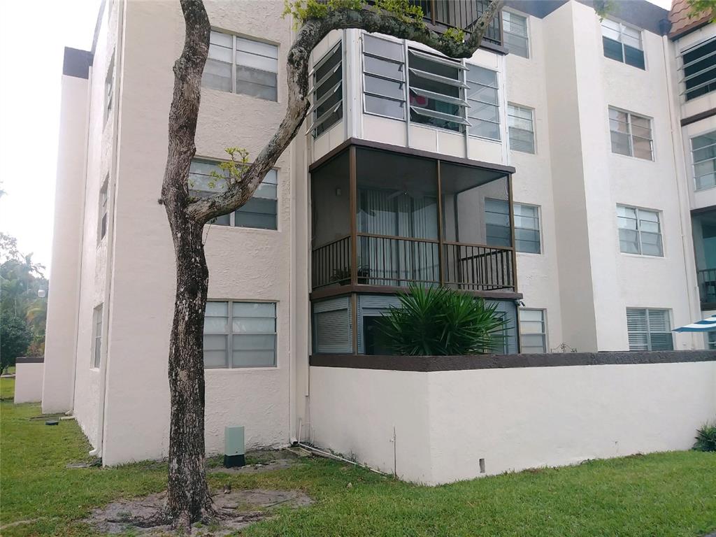 Omega 3 Condo - Residential