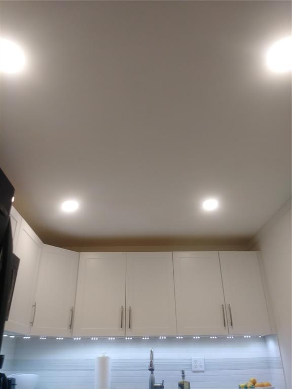 Omega 3 Condo - Residential