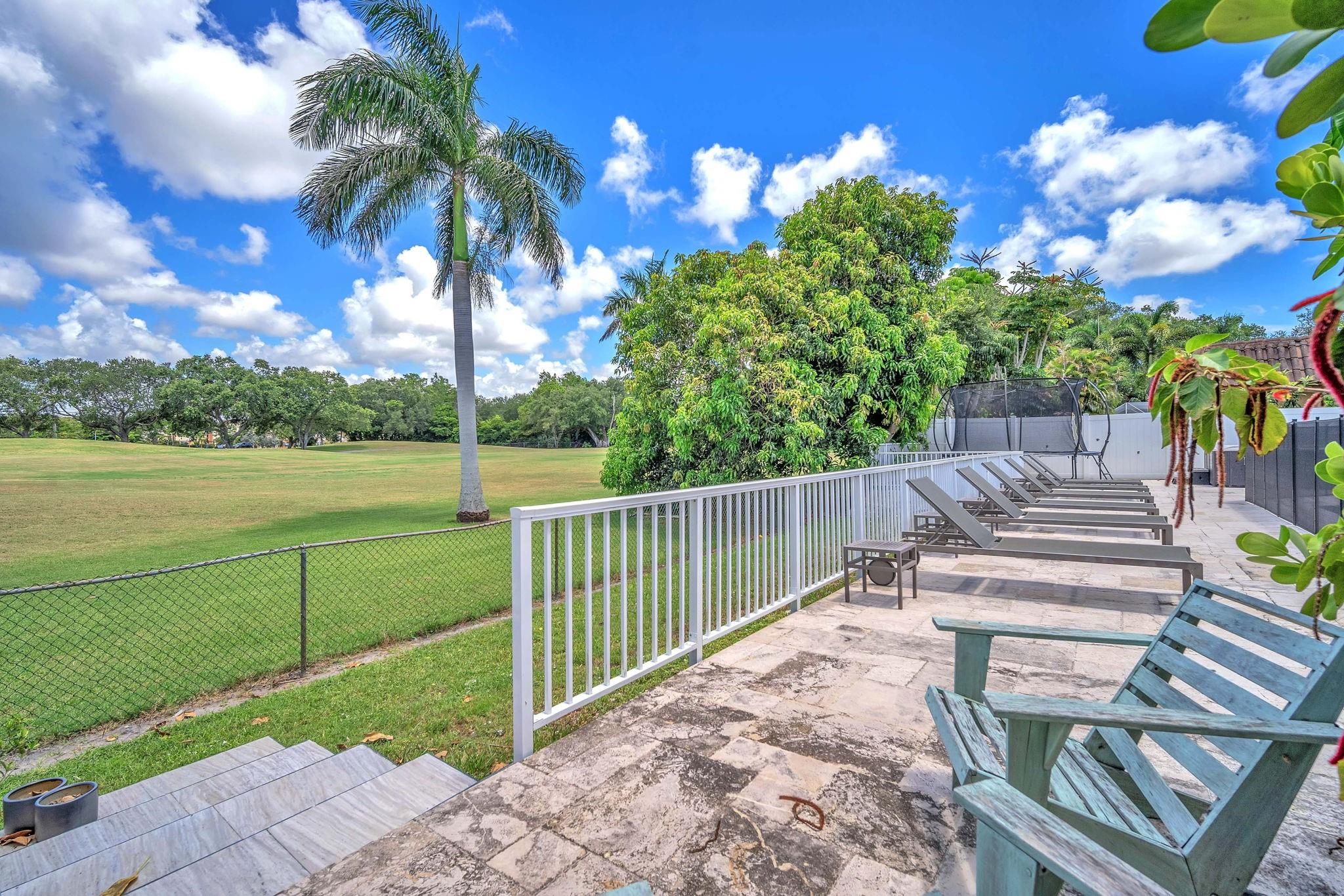 EMERALD HILLS - Residential