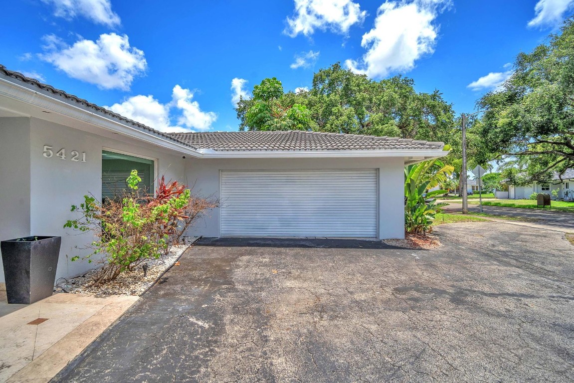 EMERALD HILLS - Residential