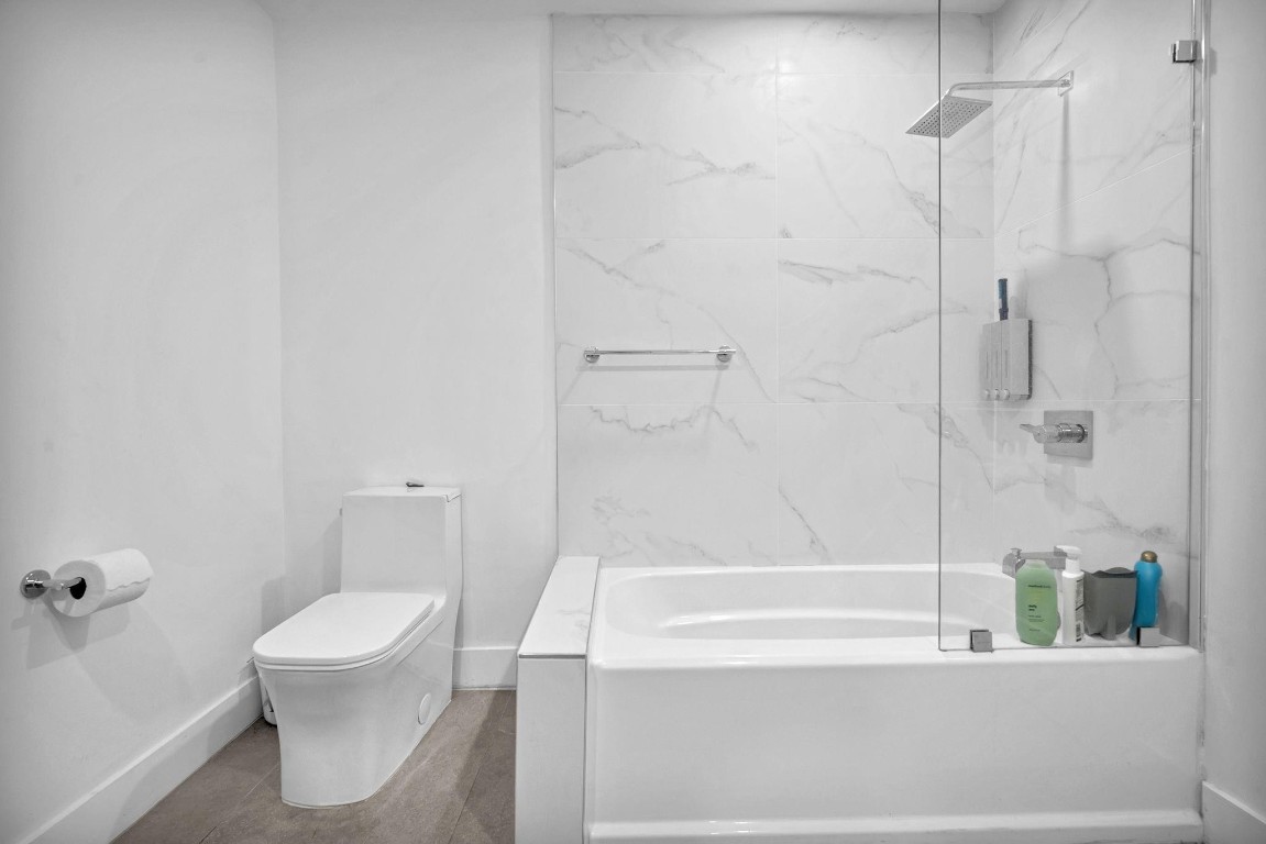 EMERALD HILLS - Residential