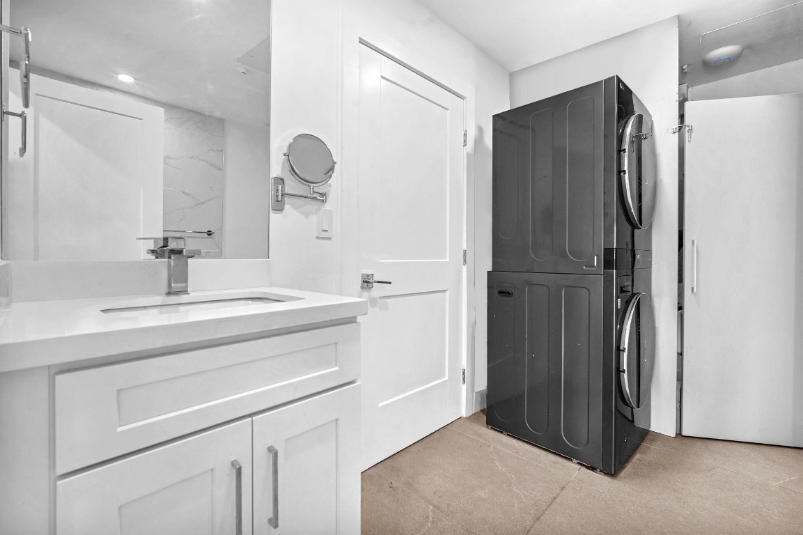 EMERALD HILLS - Residential