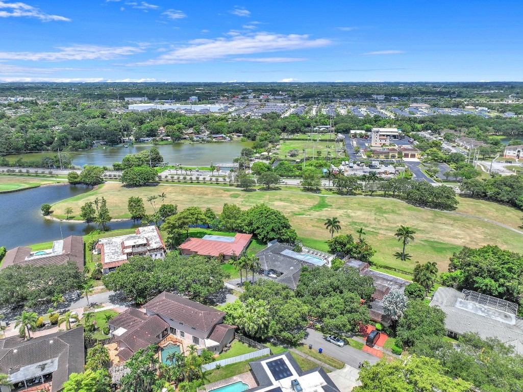 EMERALD HILLS - Residential