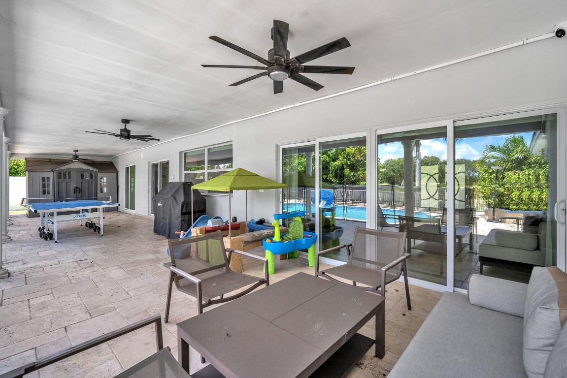 EMERALD HILLS - Residential